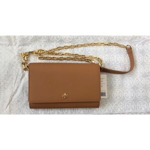 Tory Burch “Emerson Chain Wallet” Crossbody